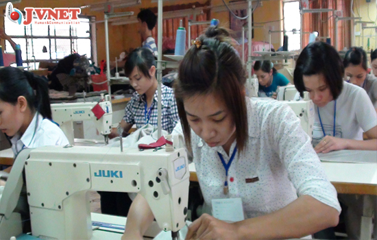 xuất khẩu lao động Nhật Bản cho Nữ may mặc